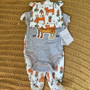 NWT Cheetah newborn set - onesie, footie pants and hat with ears